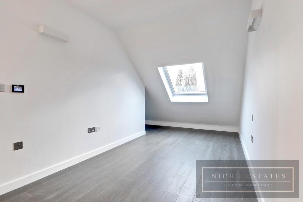 Property Image ef45b442-c6f4-46a0-a391-d8493250b52c