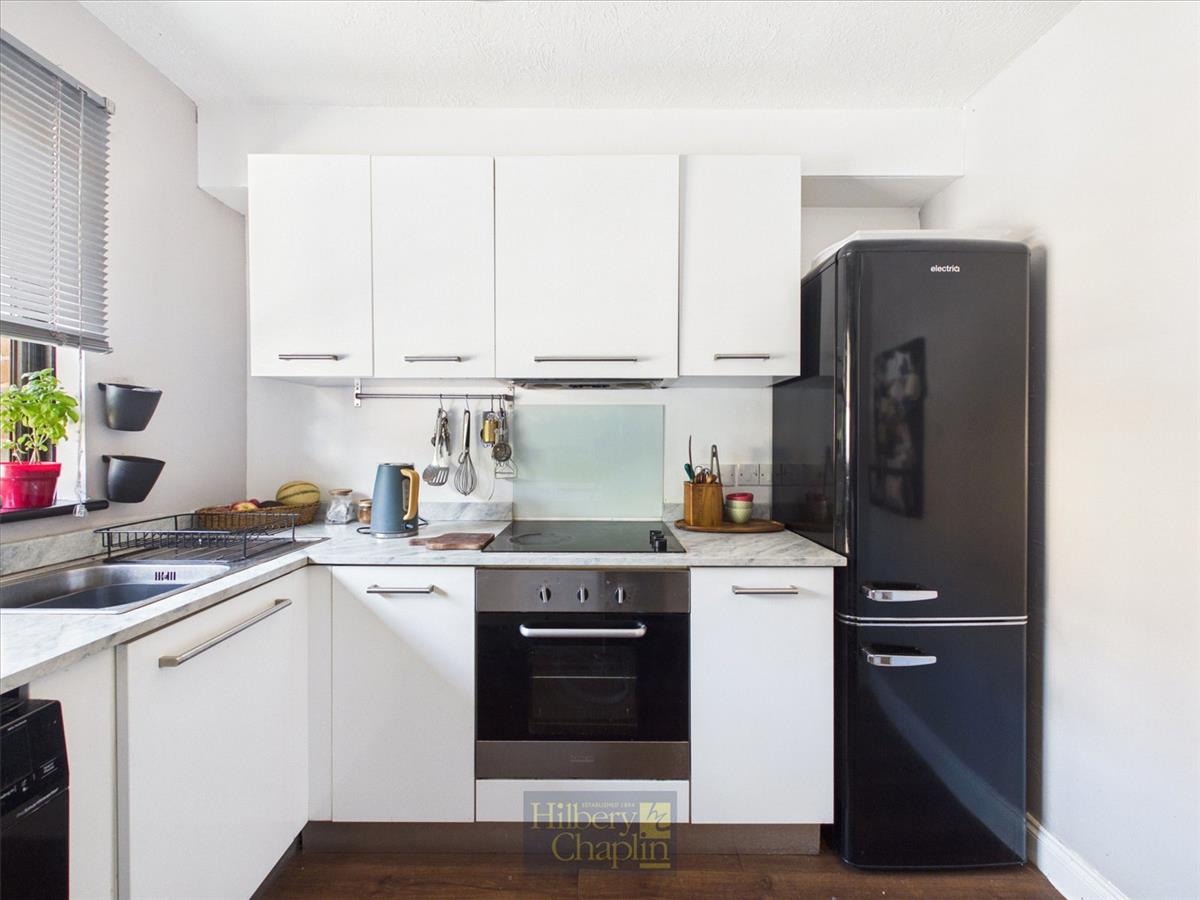 Property Image ef47afd9-c0f2-4891-b2a6-49e65500ca83