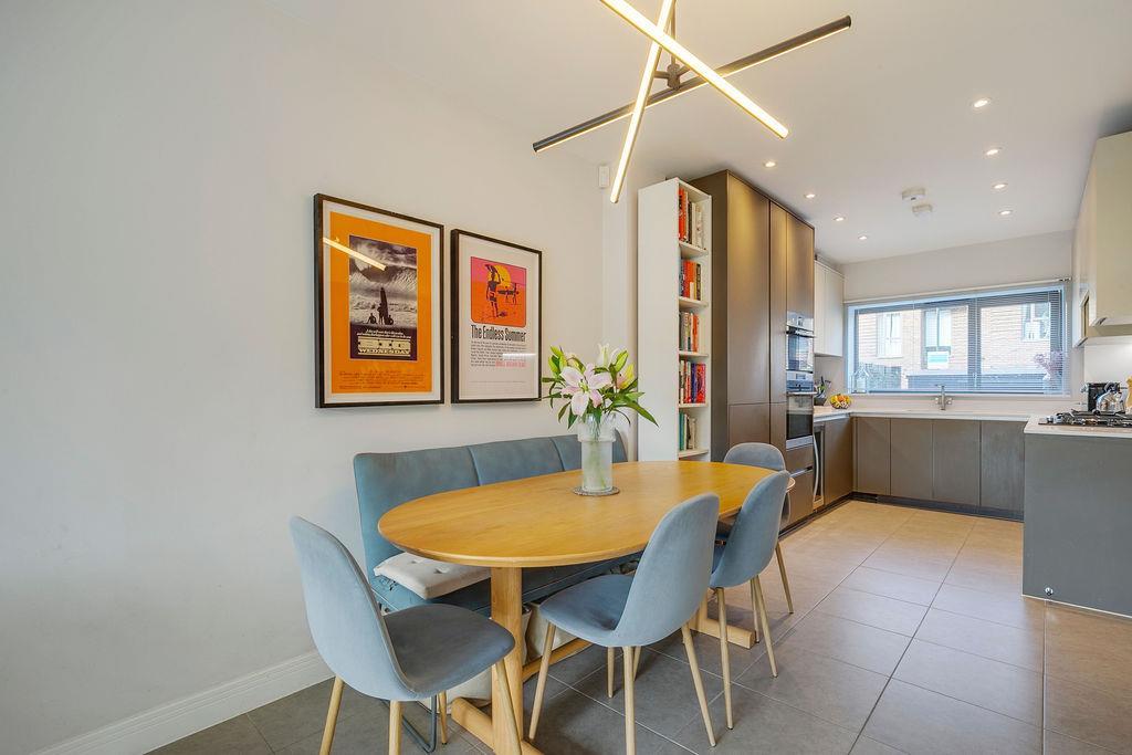 Property Image ef542d26-9fd2-43e2-8b4b-ccf9365da7fb