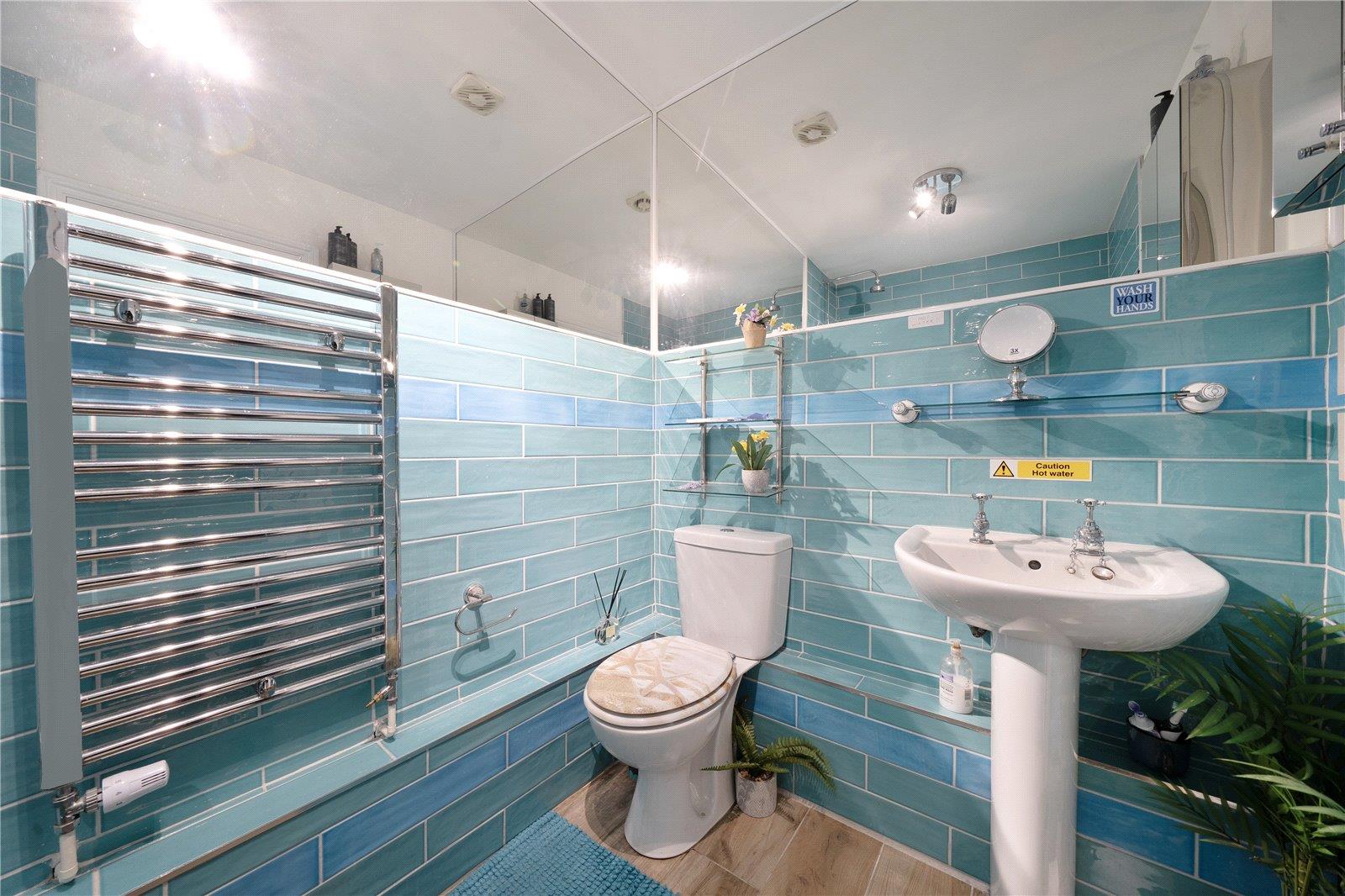 Property Image ef575103-2de5-45a2-82a7-28b258de7a69