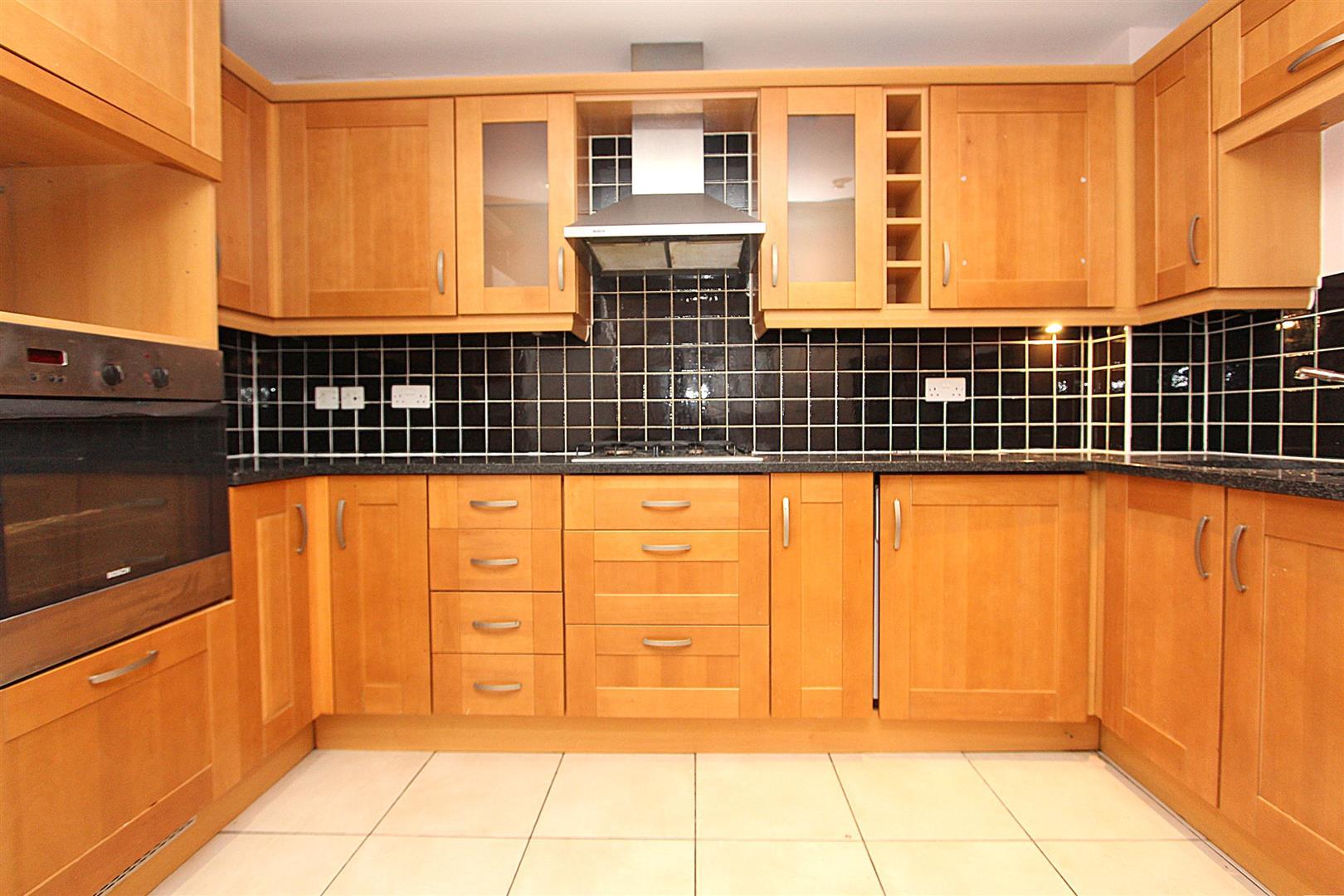 Property Image ef5e8ce7-b4fc-4738-82bb-575427cb898c