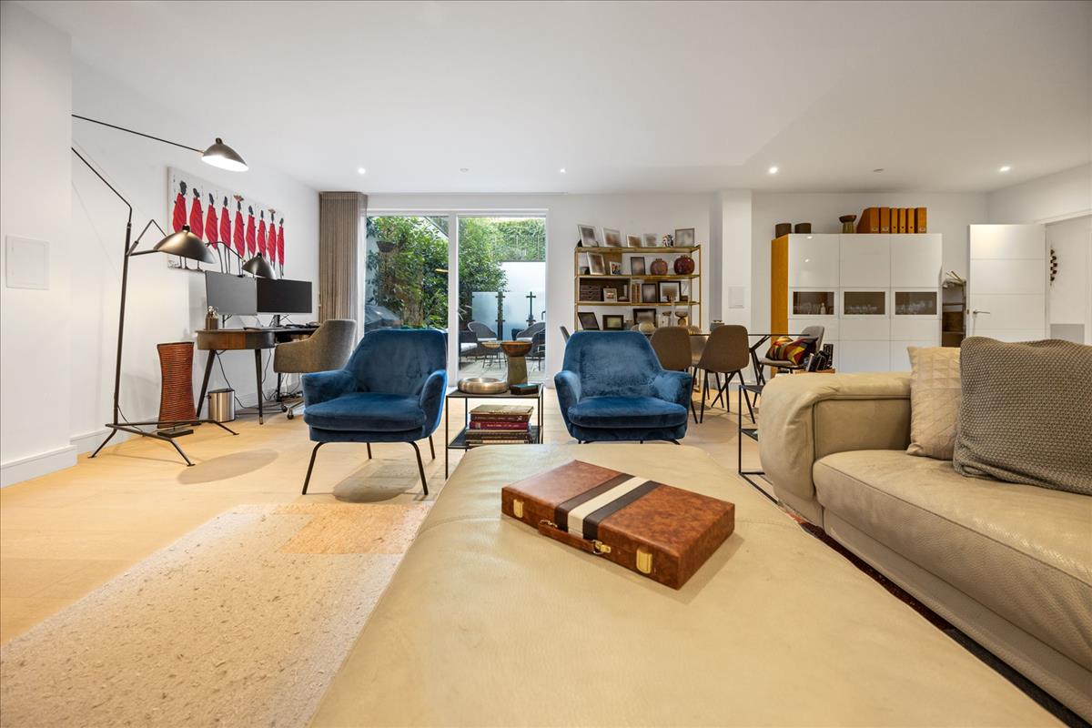 Property Image ef6b0175-d4a4-42e8-903b-ec45a117ae37