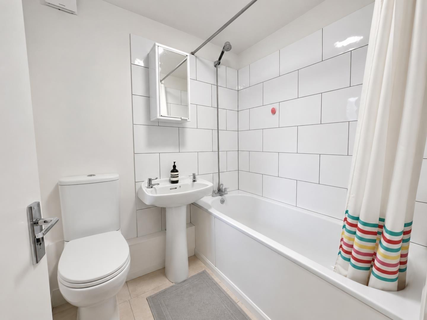 Property Image ef903a4d-d5c2-4968-bb3d-c95413cdea00