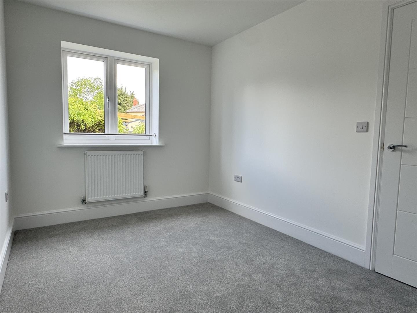 Property Image efaa6b64-404a-4622-b9bc-e9b1e6bc6d62