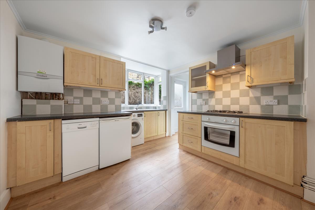 Property Image efb36556-c00d-46fa-84e8-cbb8ec26e0ca