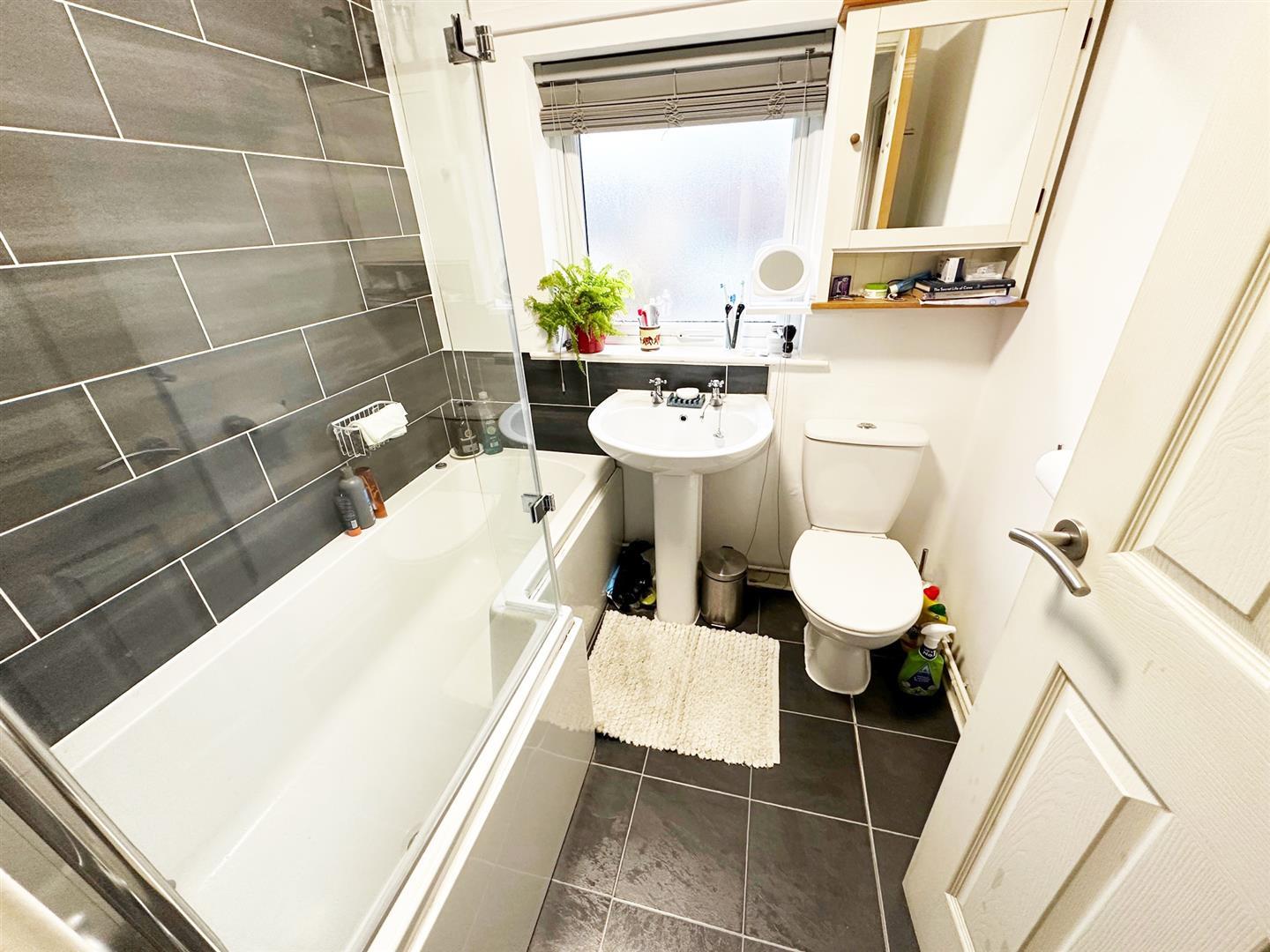 Property Image efbc16cc-3430-440b-9a51-c9a221a565e2