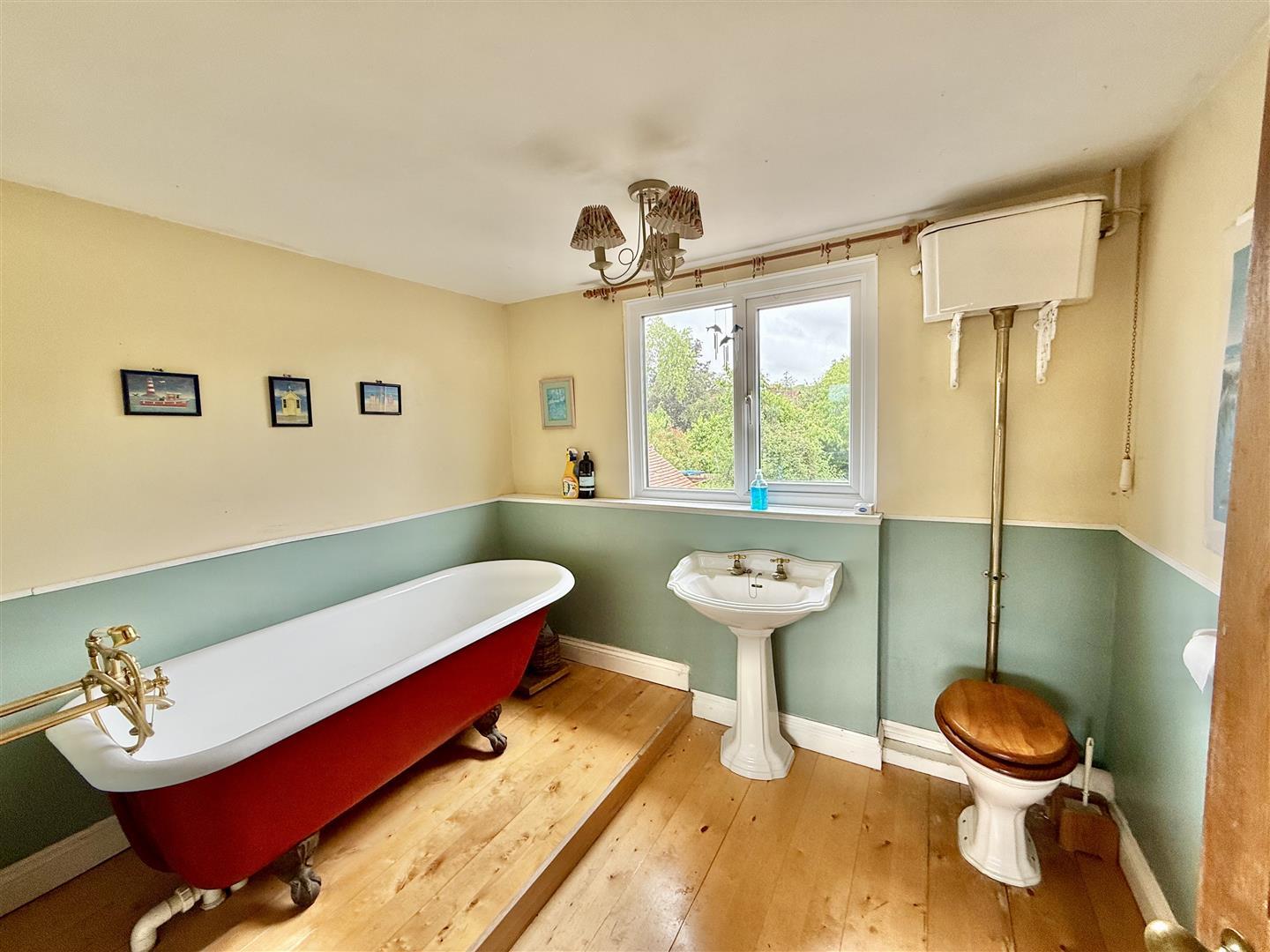 Property Image efca5249-ad59-4405-86a8-d375f0b2d440