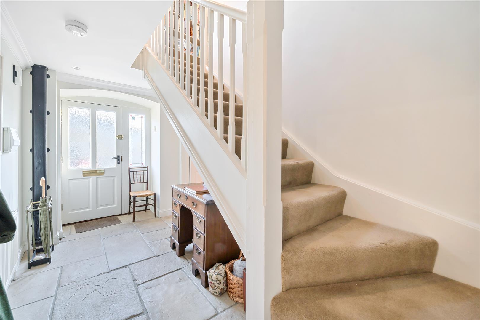 Property Image efd9334a-ff30-491d-8896-d7ba5738c86b
