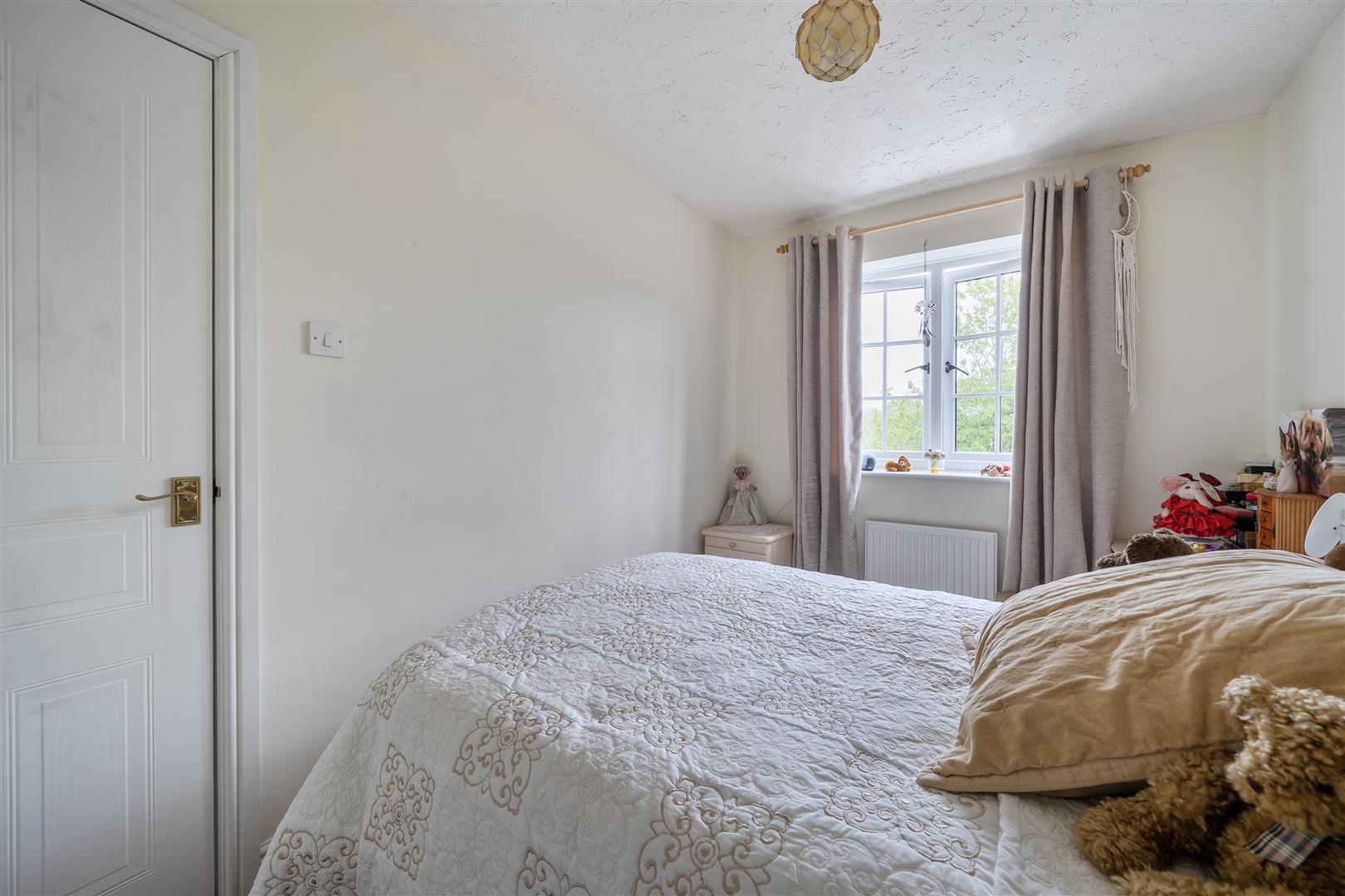 Property Image efde45ee-e60b-4142-b753-04f1c9457f10