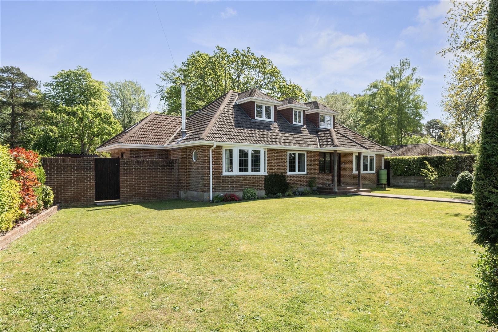 Property Image efdf97eb-0575-4bd3-b50e-90384c054a3f