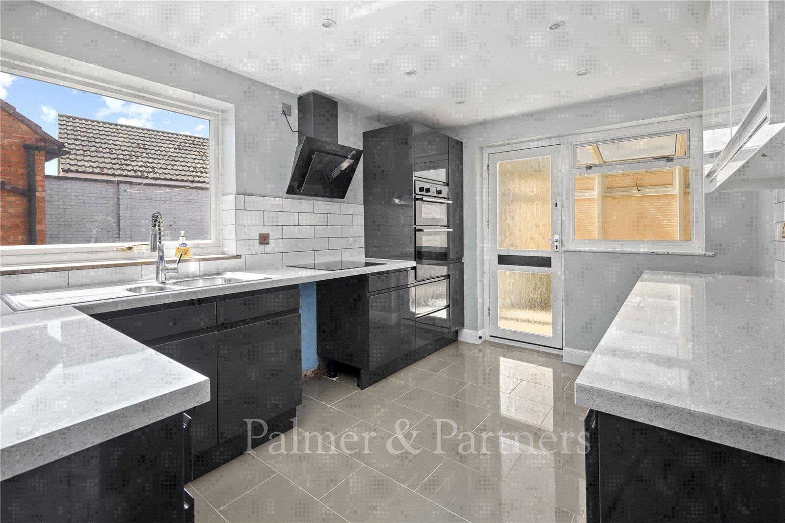 Property Image efecbf8d-149a-44ed-ba9a-382cf7ec6a7c