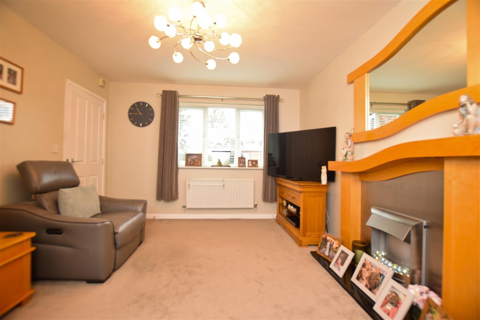 Property Image efeccd39-4aec-4a5a-8ae7-e7845cd4fd03
