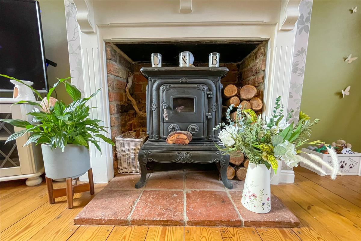 Property Image f0015727-b3ae-4512-83f4-4ade6a9898bf