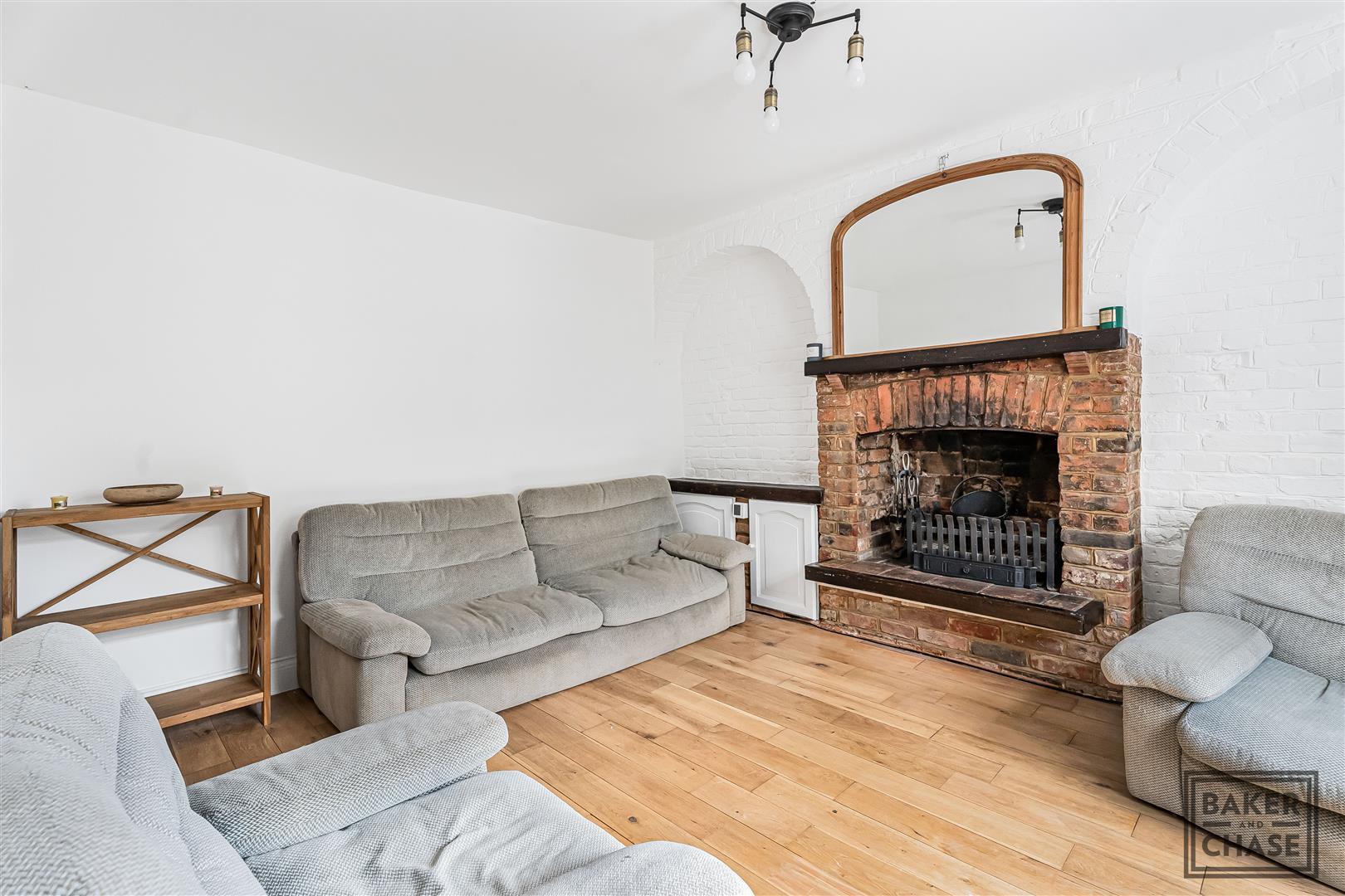 Property Image f00380e1-2c4e-4b0a-a74c-6e94ac579433
