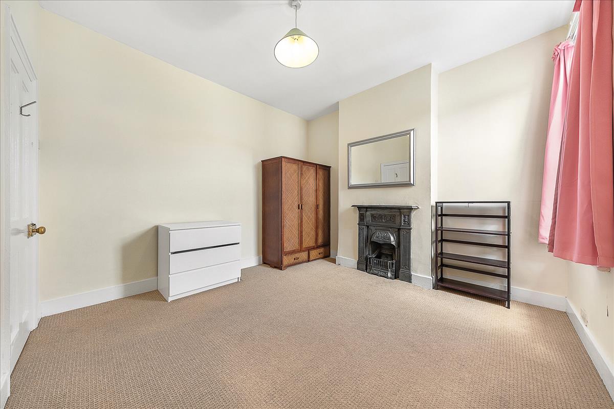 Property Image f00820ab-9cba-441d-85ee-db074686c655