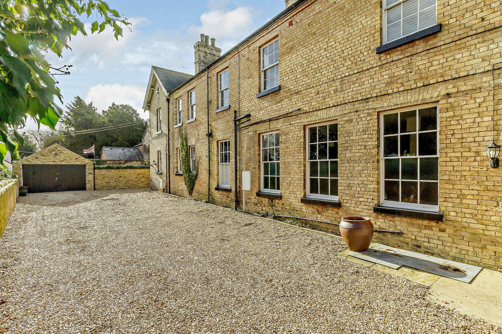Property Image f00d13d2-c9cc-400f-ad42-e262d3d2e78d