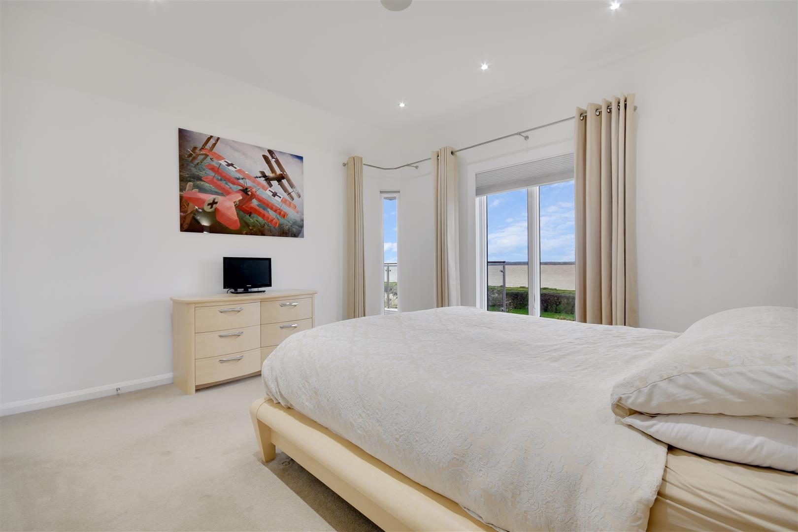 Property Image f00fd223-d39d-433d-9c08-410c6fa3ec3c