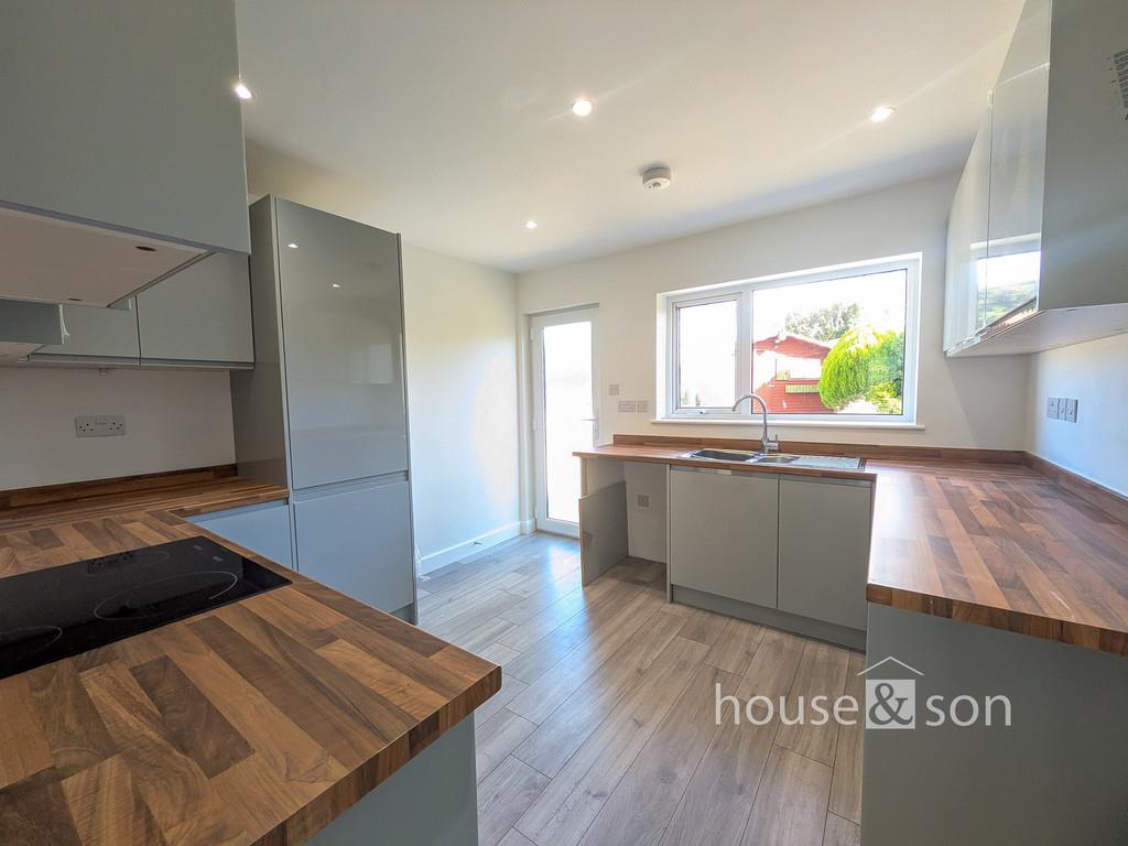 Property Image f012bca9-f19b-4adf-aad2-acd5501e8219