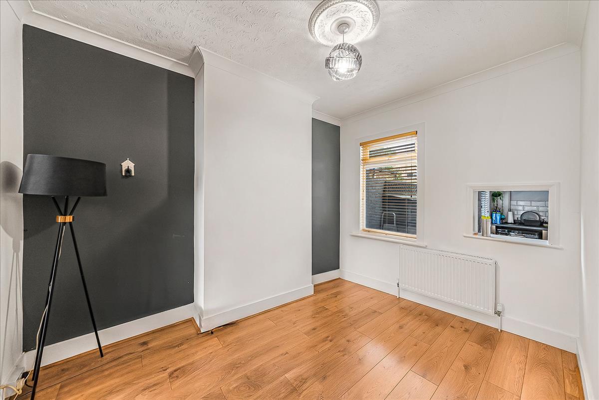 Property Image f01493e7-5819-4465-ad44-800cade7c0f7
