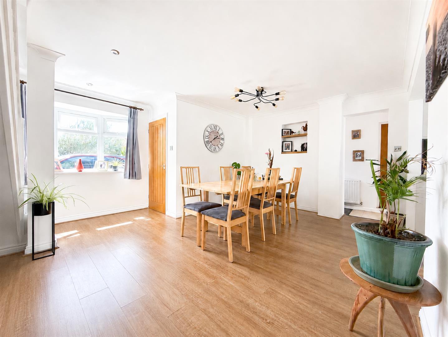 Property Image f01da828-02a8-4299-ad23-8d5154787838