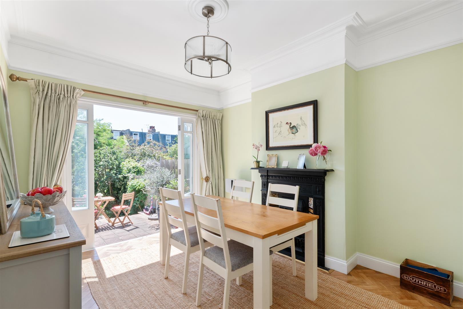 Property Image f01fb30e-d0bc-453b-8ed9-3490e77cd7b9