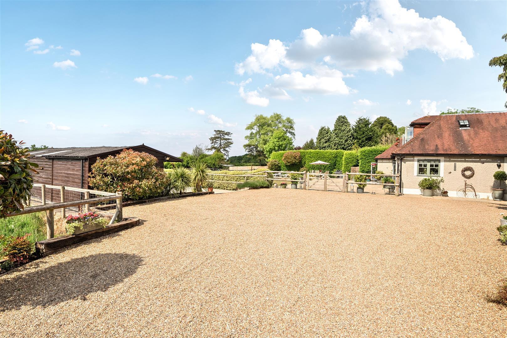 Property Image f02199fe-69ee-472c-ae75-e6556cd43831