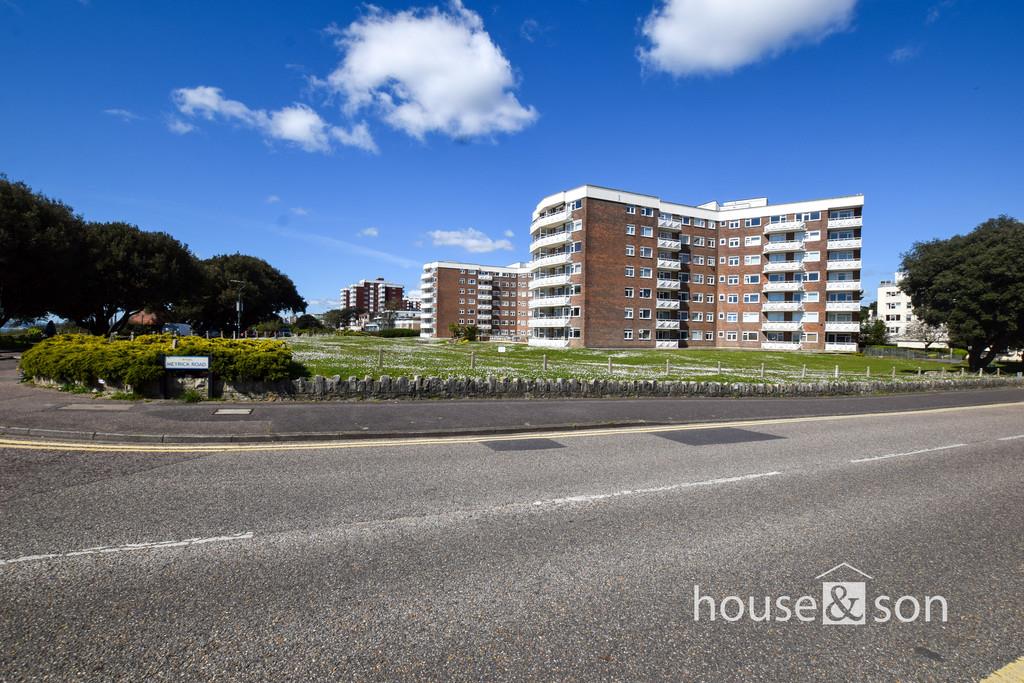 Property Image f0269b2e-cdbb-4af0-8cb4-b8140ef3534b