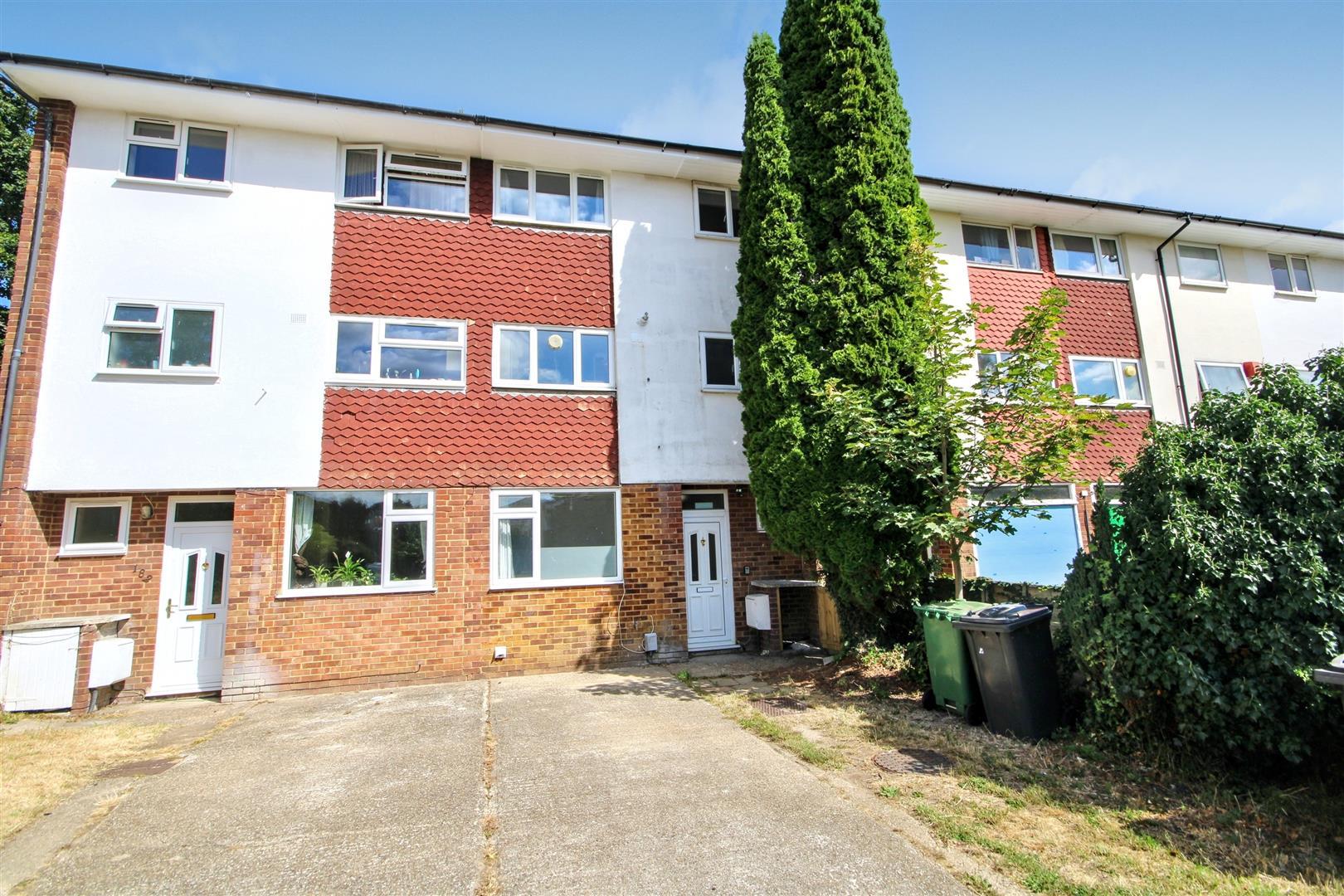 Property Image f026f87c-0e52-4aed-9ad9-67e0e3313121