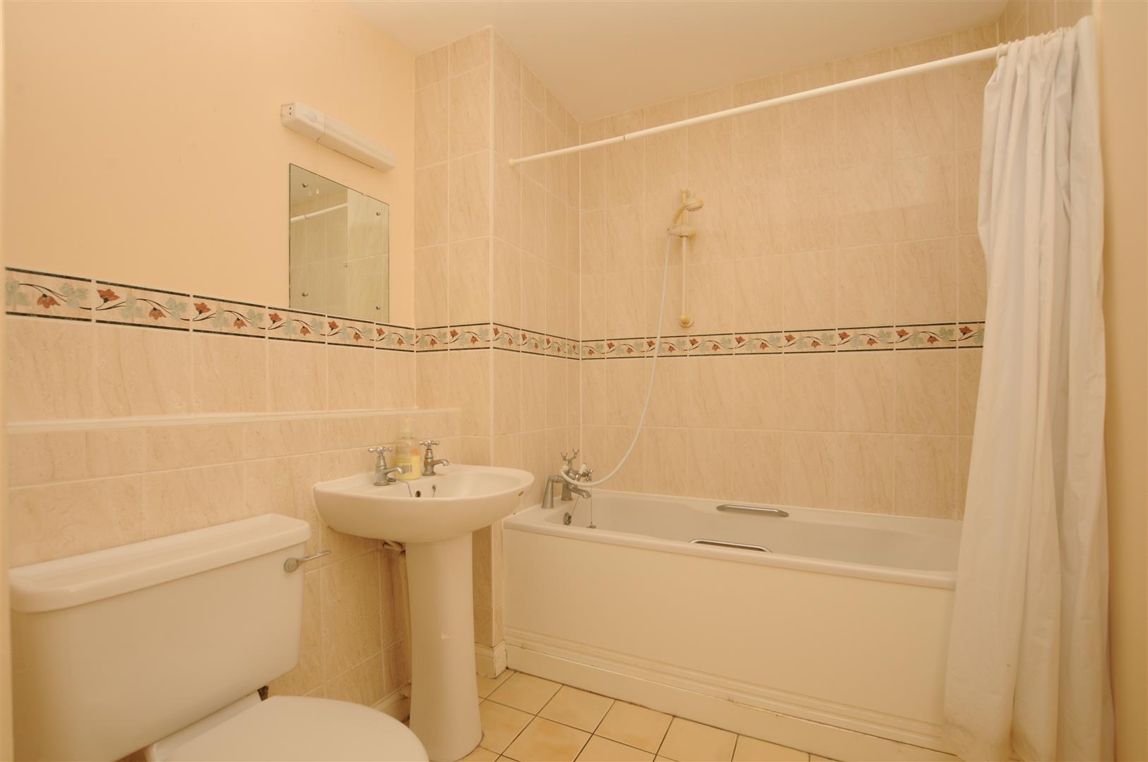 Property Image f028975d-b83c-4b2d-a482-c5730c8ffa6d