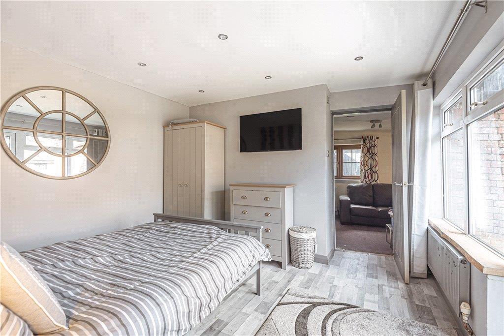 Property Image f02bee5d-4aa1-4226-8a4a-bb78bf0132ff