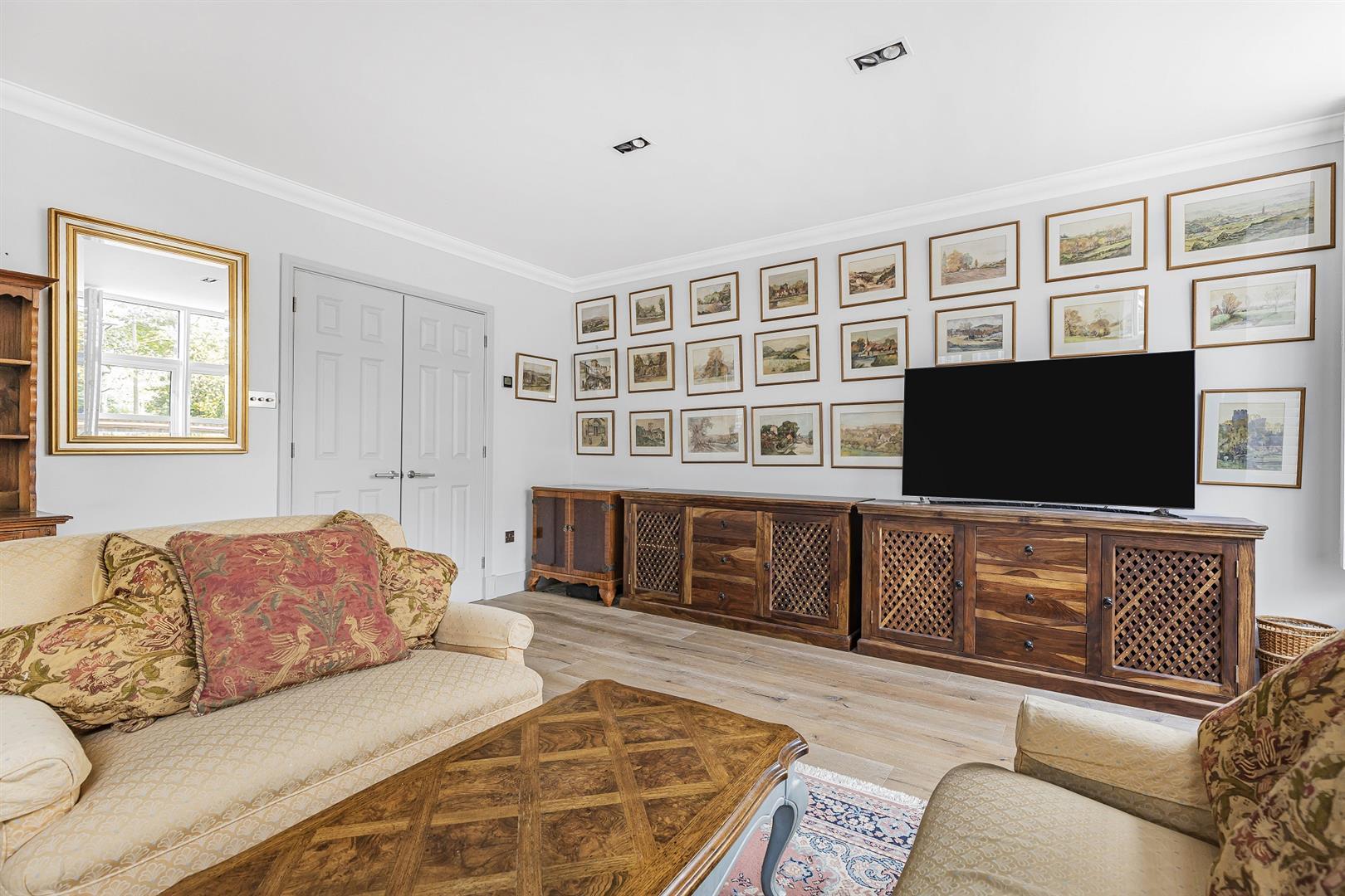 Property Image f02c30e9-4489-4196-9c50-171499d389cc