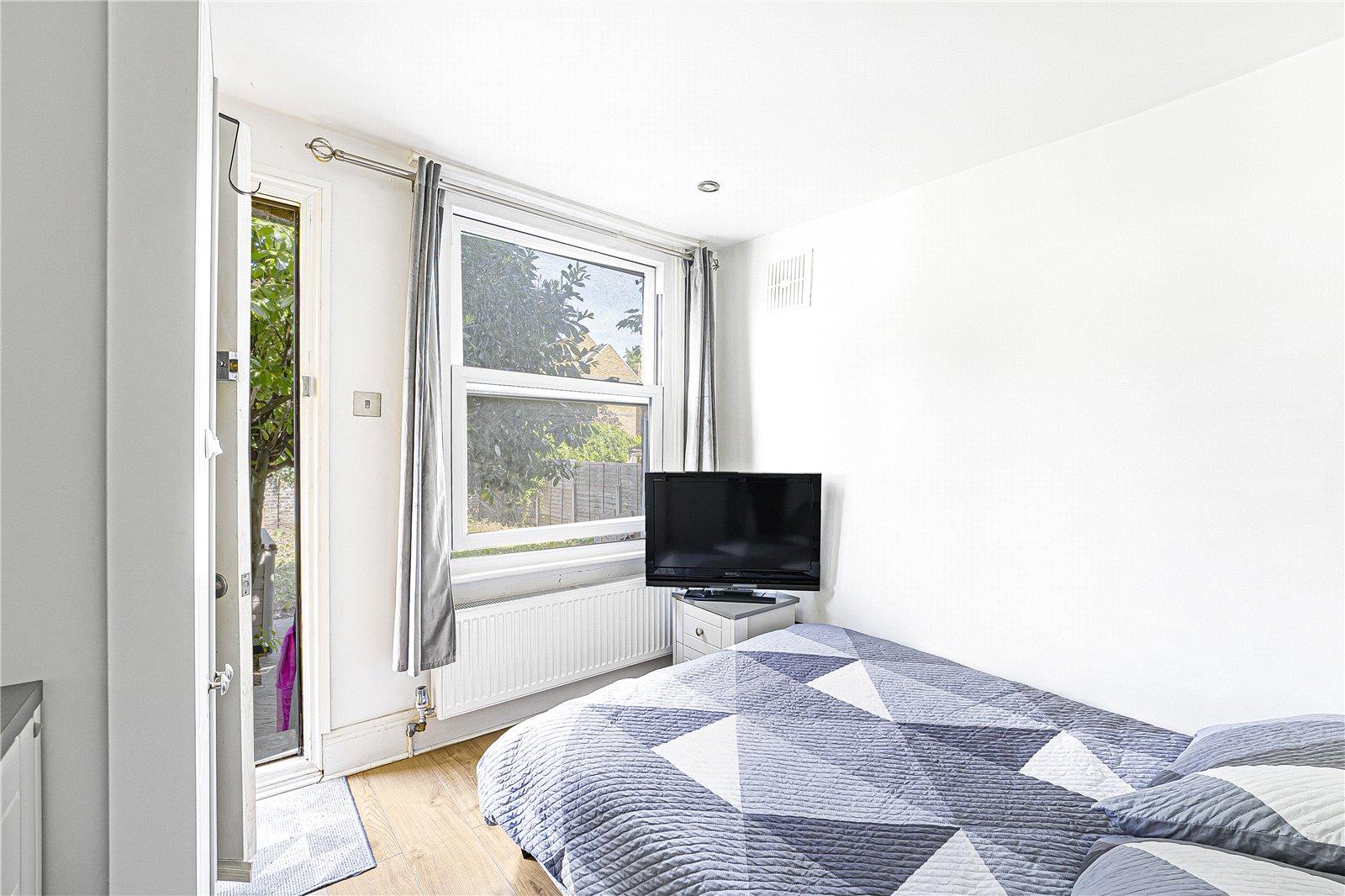 Property Image f02ef6f3-5293-4688-ba26-192cebfb4867