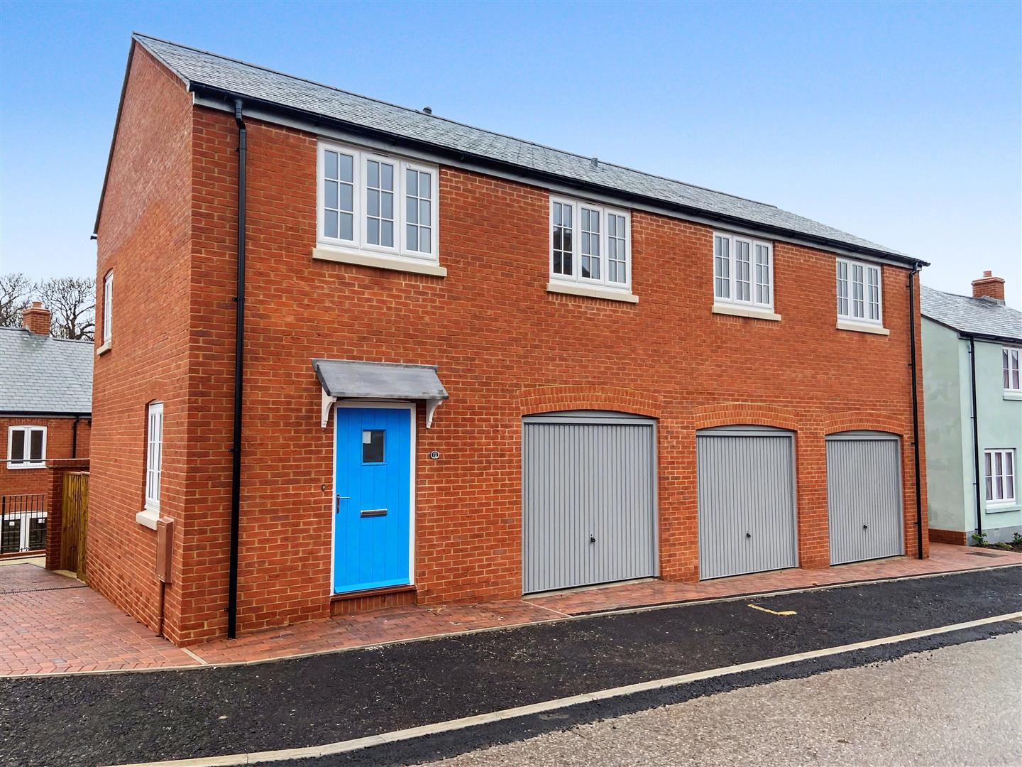 Property Image f030caa0-18e6-4df6-947c-6f3cfbcc37ef