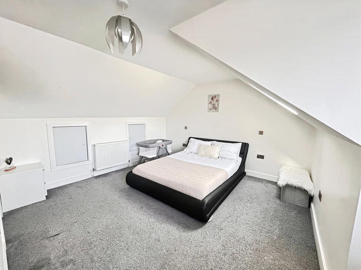 Property Image f0325636-8e84-4c8f-975b-2dd59ff95d8b