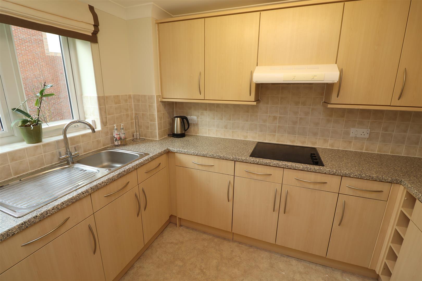 Property Image f033b0da-1fa4-455e-b826-24e0bd3f2830
