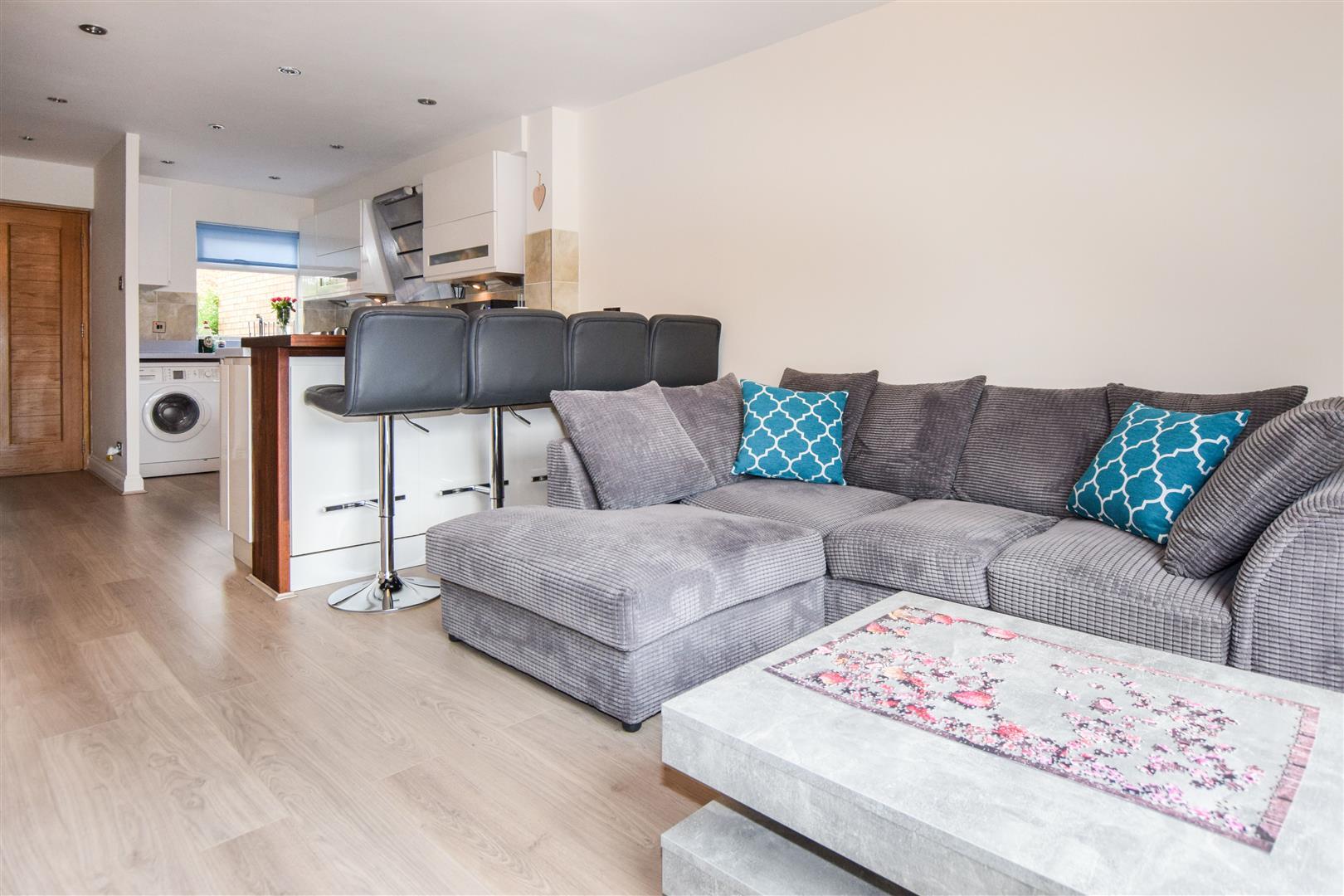 Property Image f0361292-b4b6-48b2-974c-64059fece990