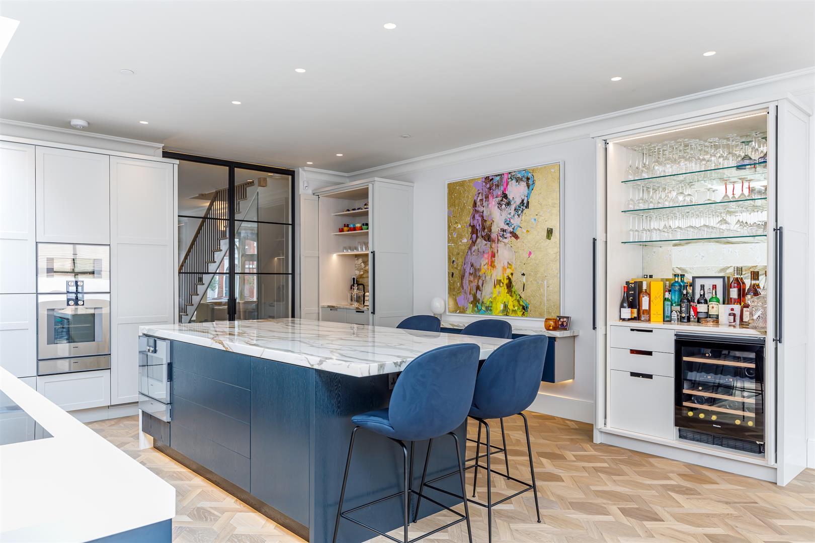 Property Image f03bdc0a-3b26-440a-b8c7-c2df4bdd5896