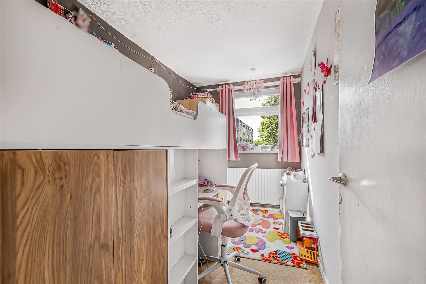 Property Image f042784b-8c55-4421-92c3-89c0363301f1
