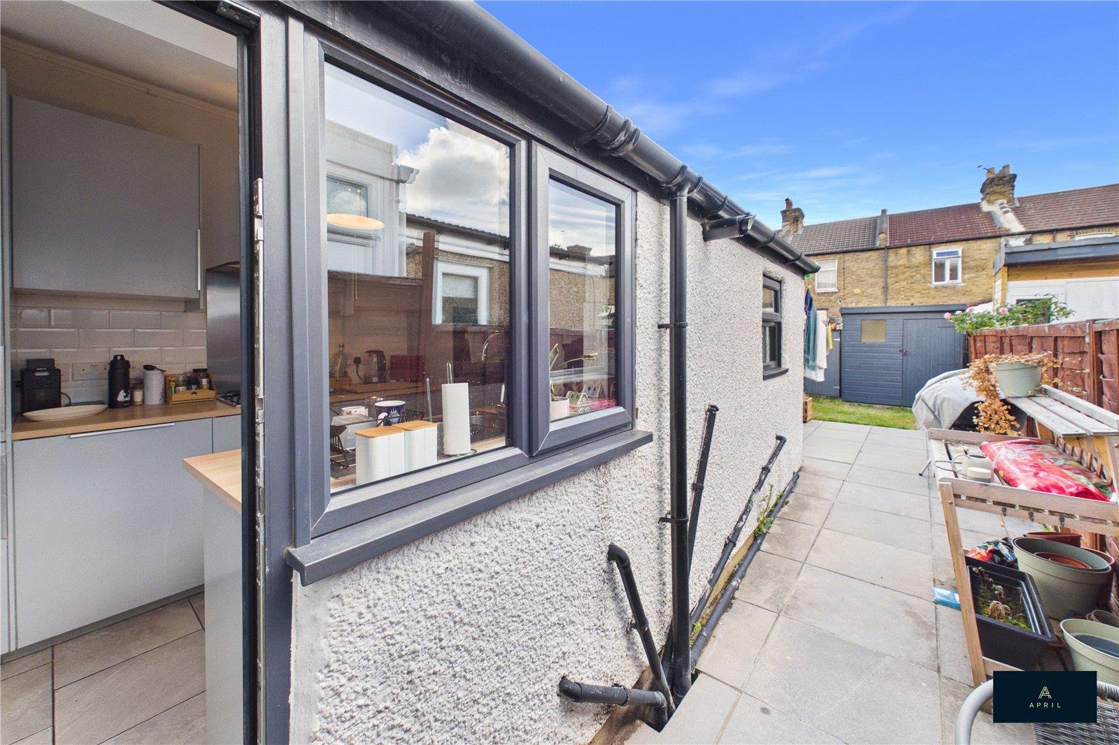 Property Image f045d4f4-bdbd-4aaf-9a6c-cff989efad8c