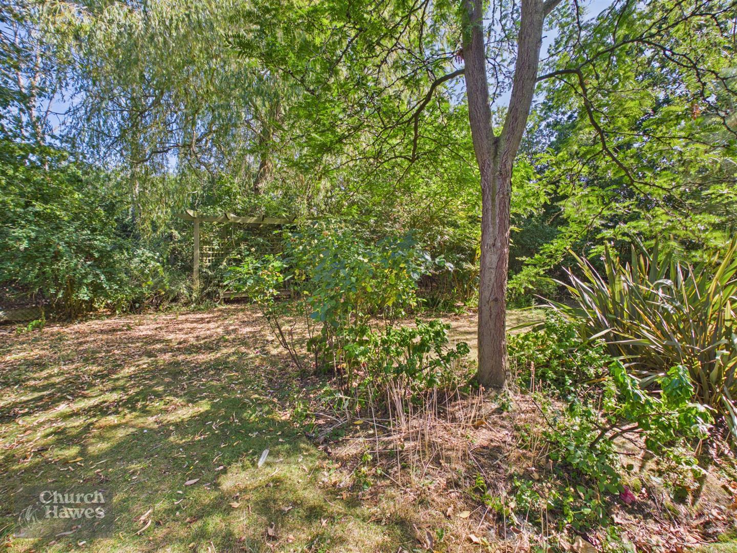 Property Image f046c73c-45a7-4fed-9f76-01a2883f2226