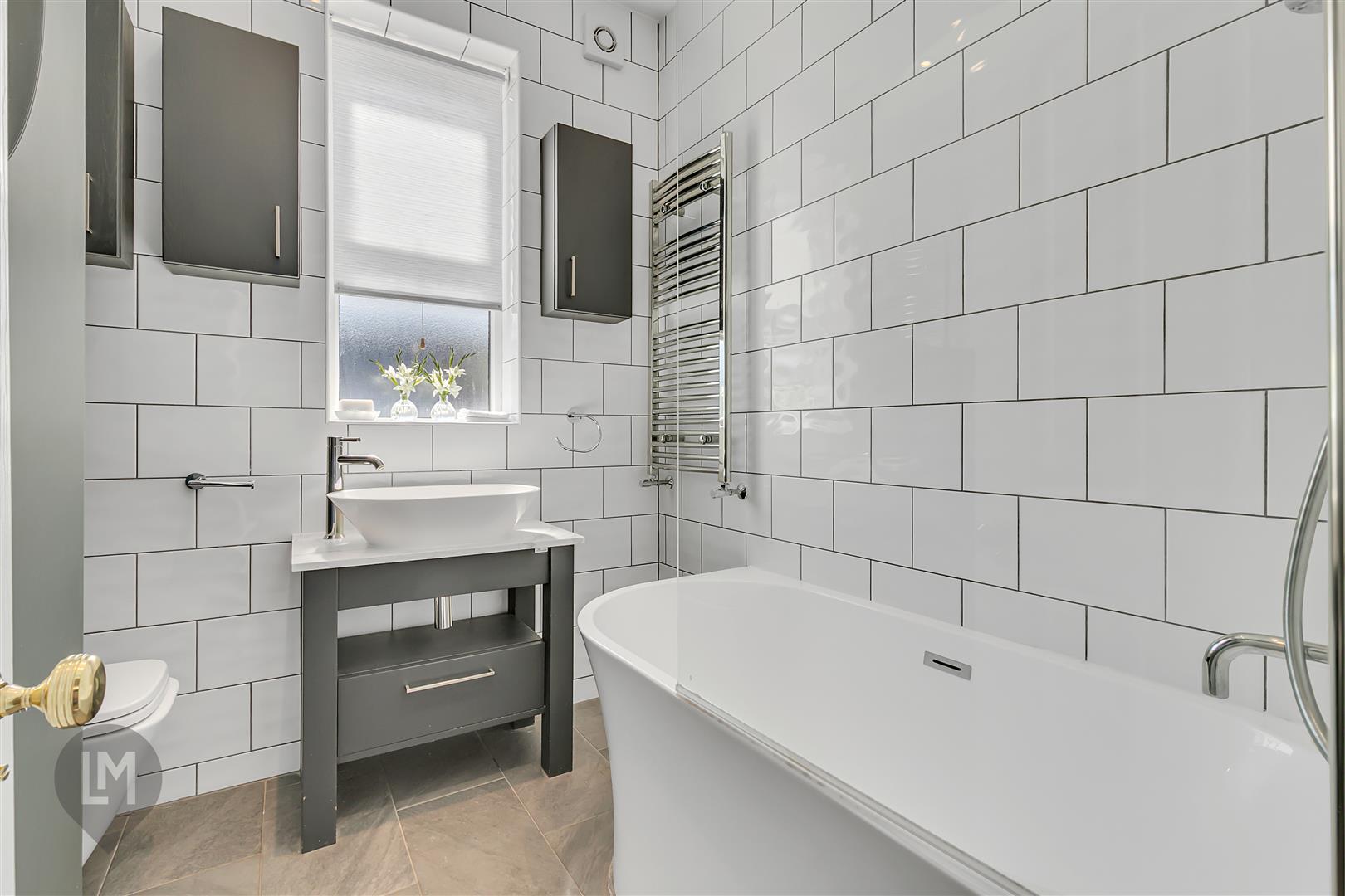 Property Image f04af75e-981e-4d06-8419-319bbde252d9