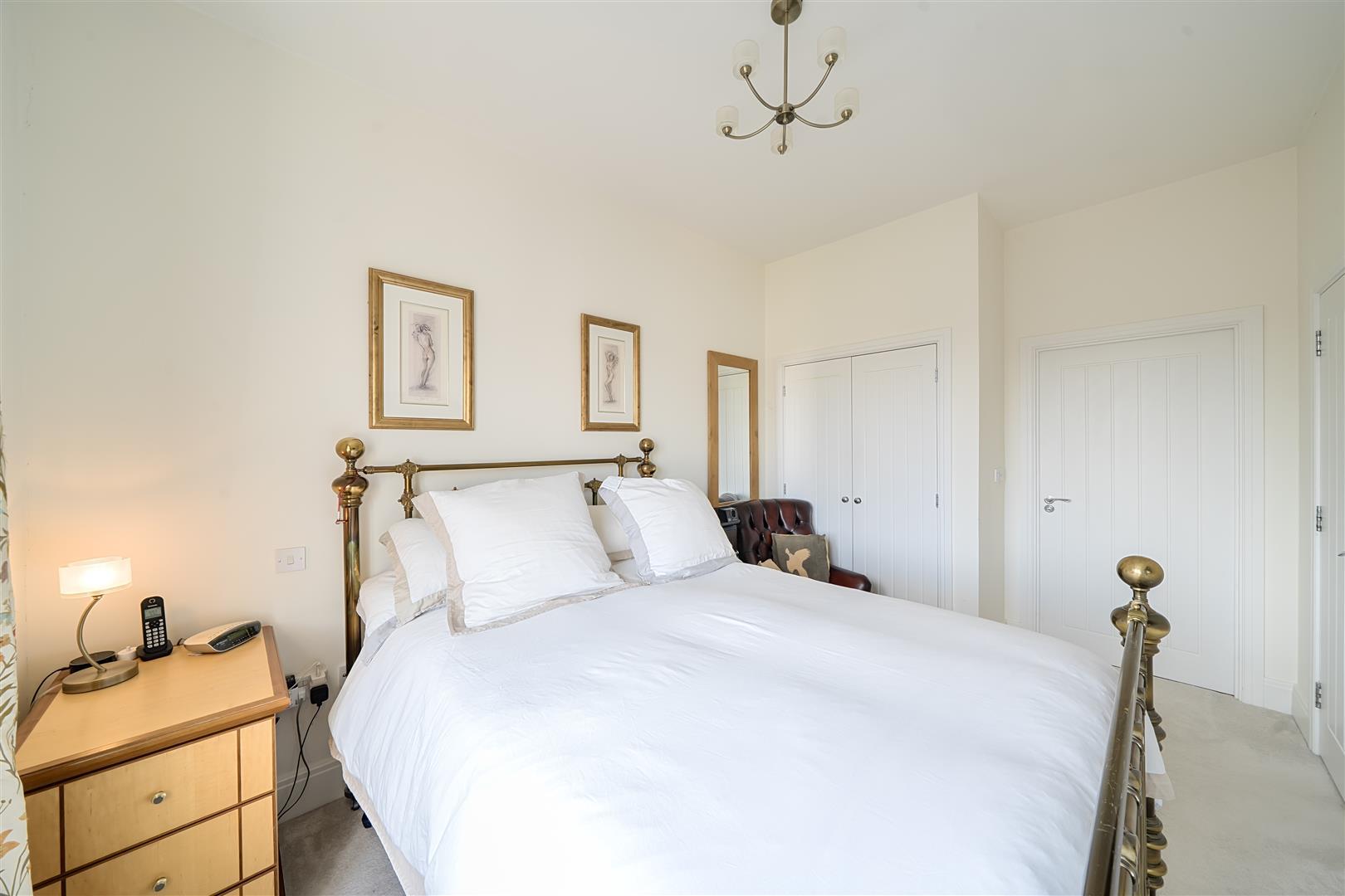 Property Image f04e3e76-e95b-43d5-804c-d5241d686da7