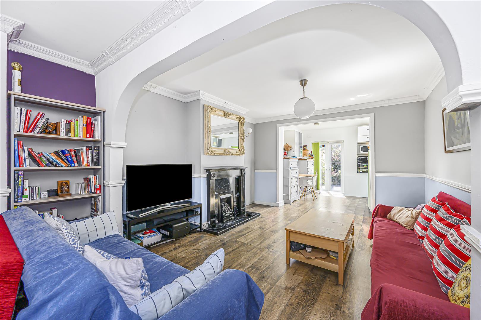 Property Image f04fee31-6820-4cff-b24e-ba0d93eae97d