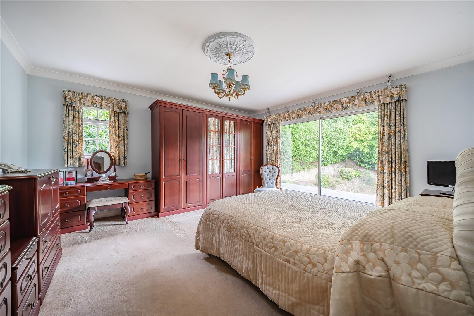 Property Image f063e768-3f15-43ba-9ae4-d719e617e48c