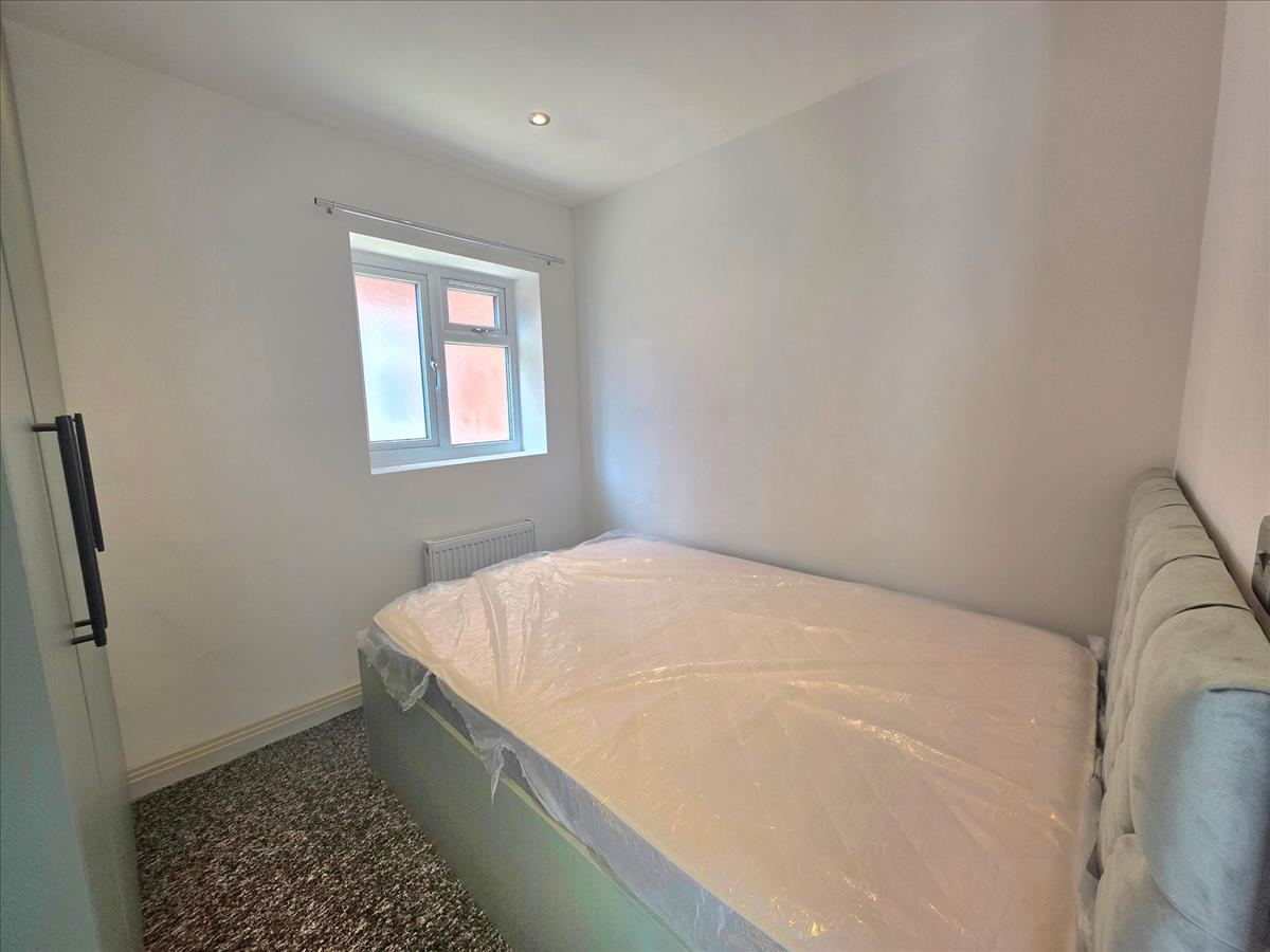 Property Image f088d00e-ae28-42e2-979e-df42df2a8988
