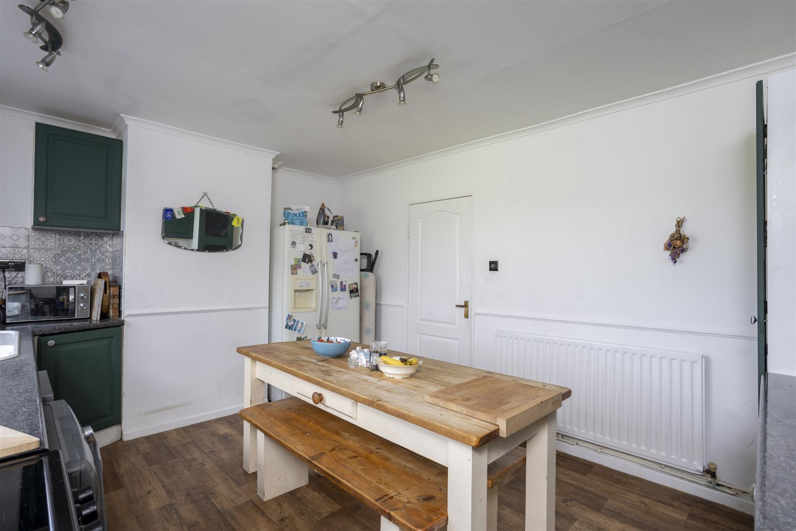 Property Image f090429f-5019-4da4-9af1-34da30f6ae02