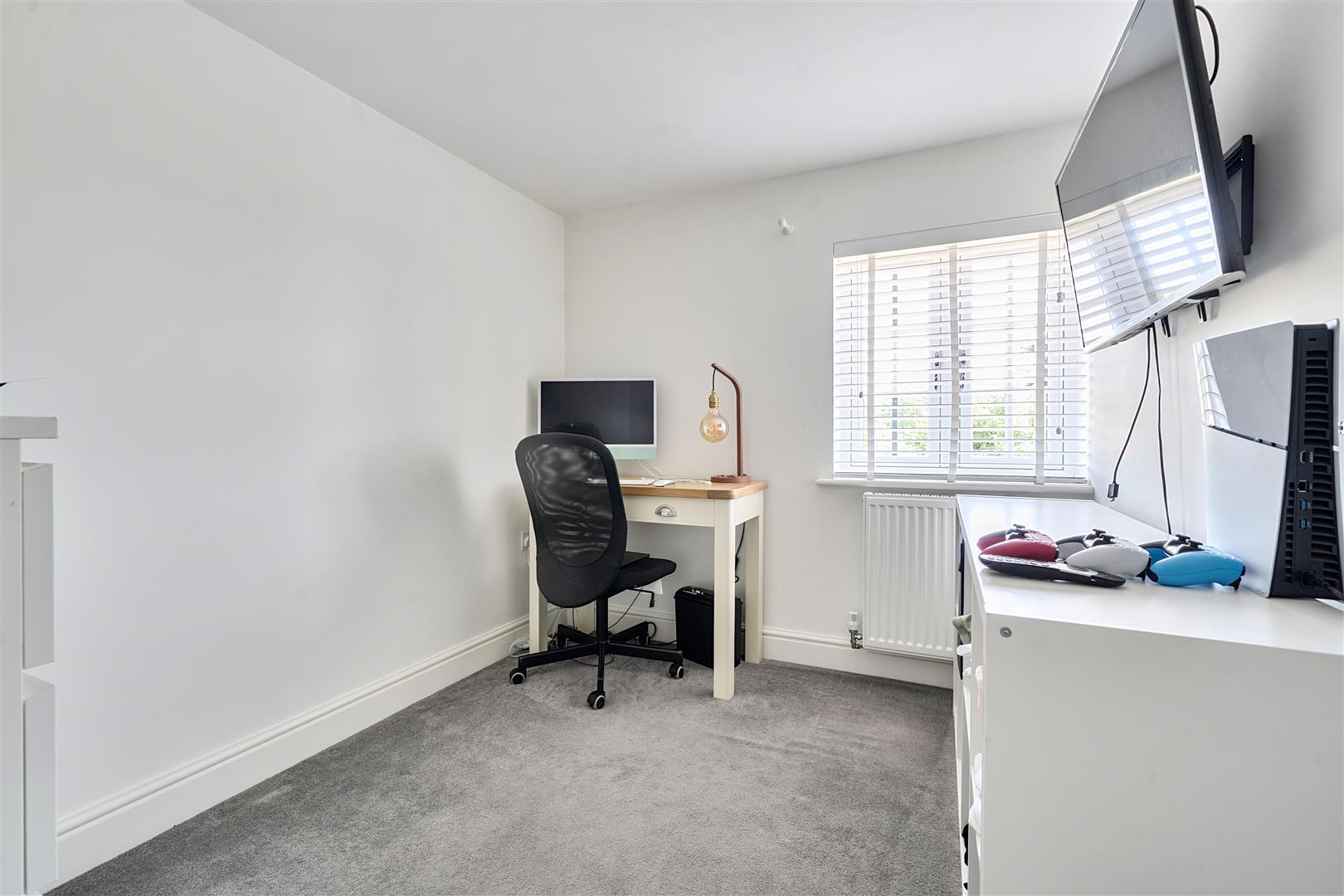Property Image f090d018-b958-42b5-8e08-9af32e15cfcb