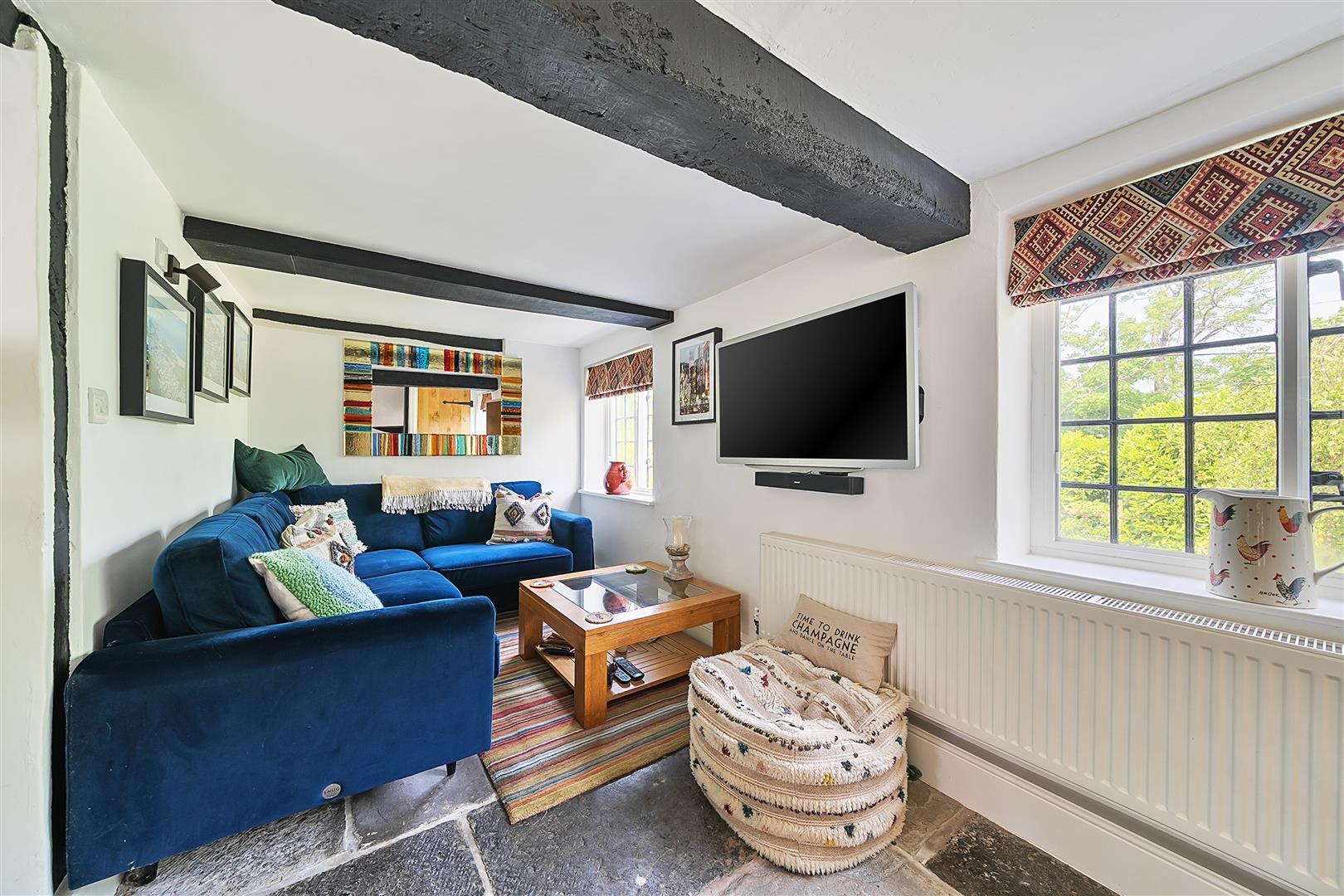 Property Image f09310ef-f249-43ba-bbe0-75d832c53c72