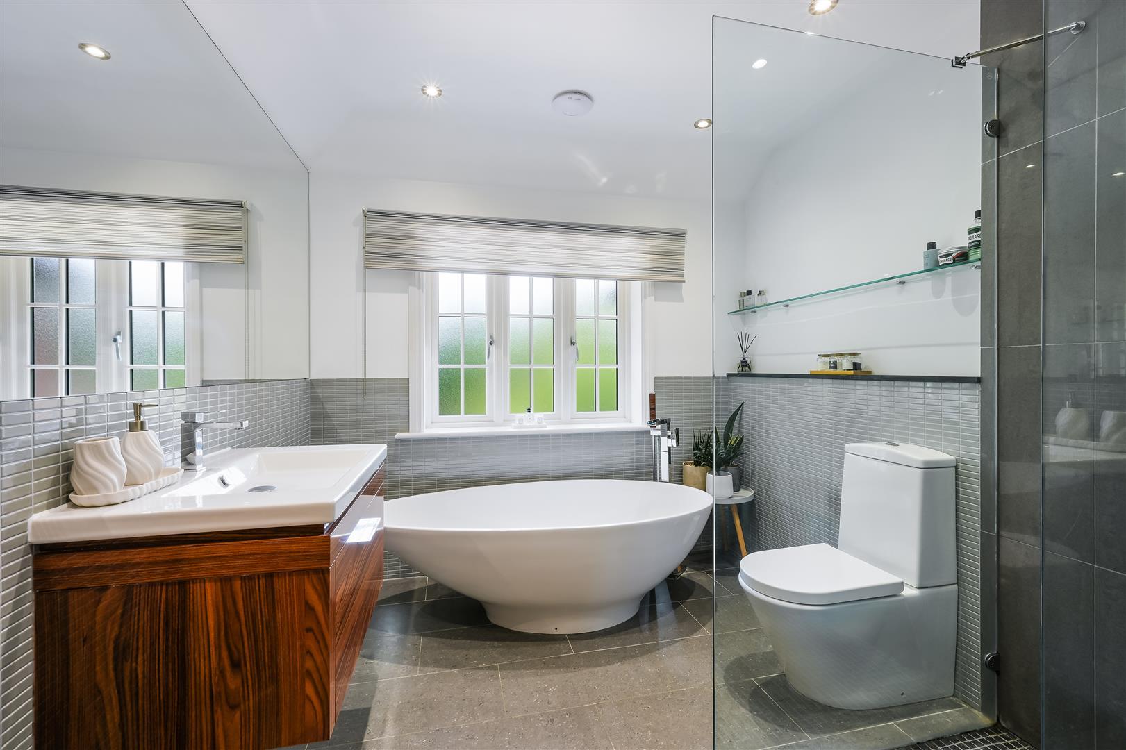 Property Image f09599f2-acab-4a7a-b31e-f69e92b26027