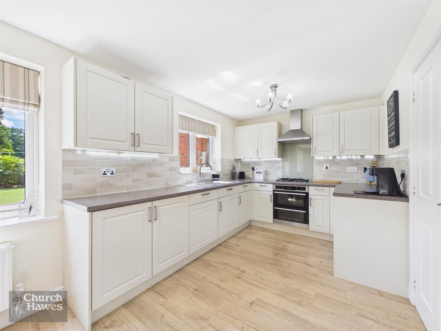 Property Image f095a301-698a-4ee2-a251-7a0e57ce73f2